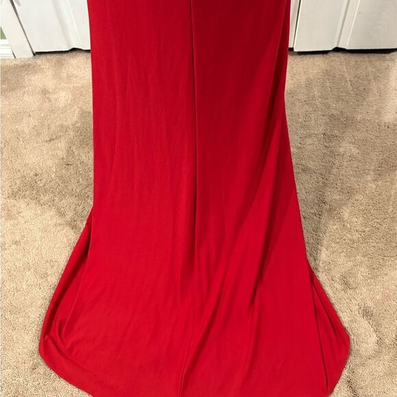 Anny Lee Red and Gold Embellished Gown - Picture 6 of 7